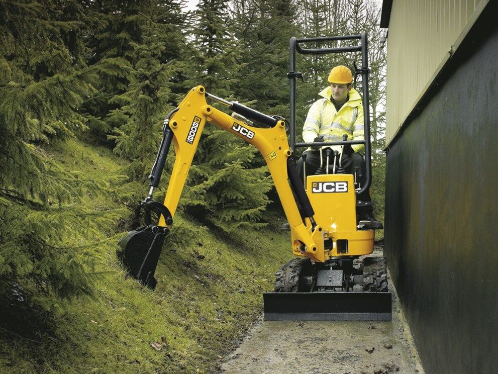 Product: 8008 CTS MICRO EXCAVATOR
