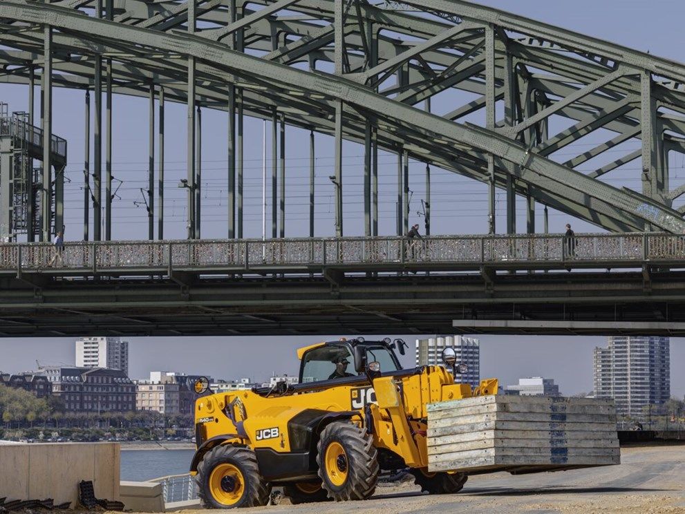Product: 540-170 TELESCOPIC HANDLER