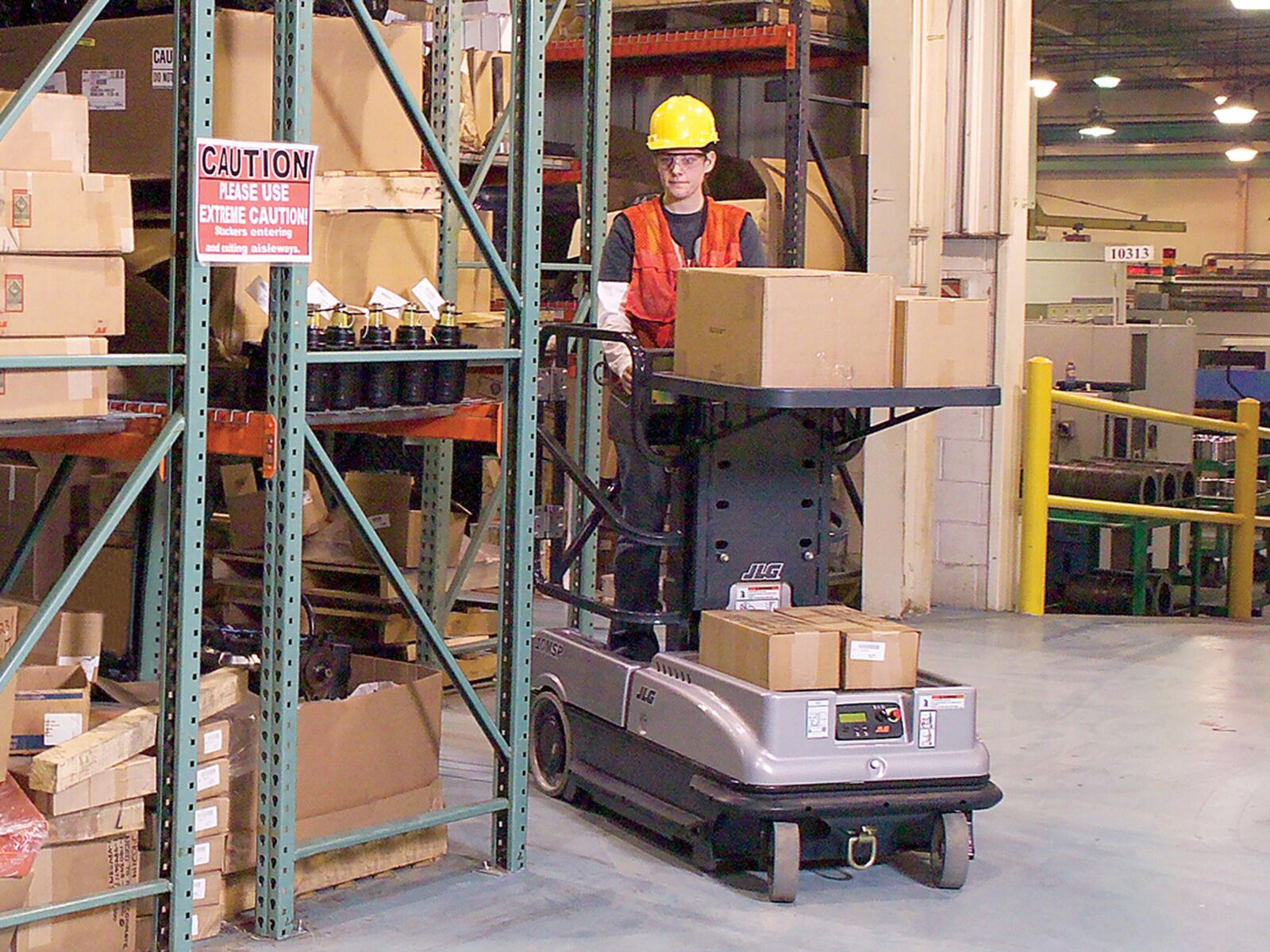 Product: 10MSP - Driveable Order Picker