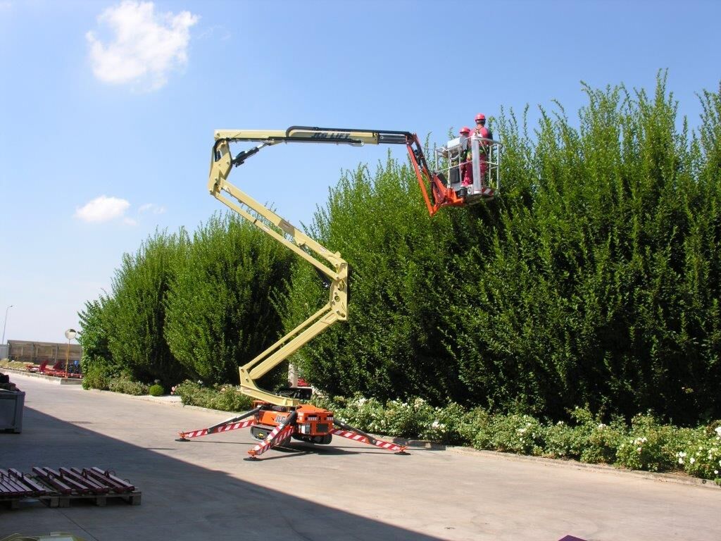 Product: X17JP / X500AJ / Light Lift 17.75  - Compact Crawler Boom