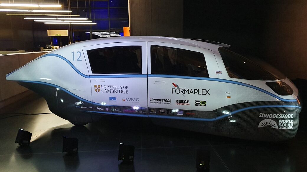 Cambridge University solar-powered car, Helia