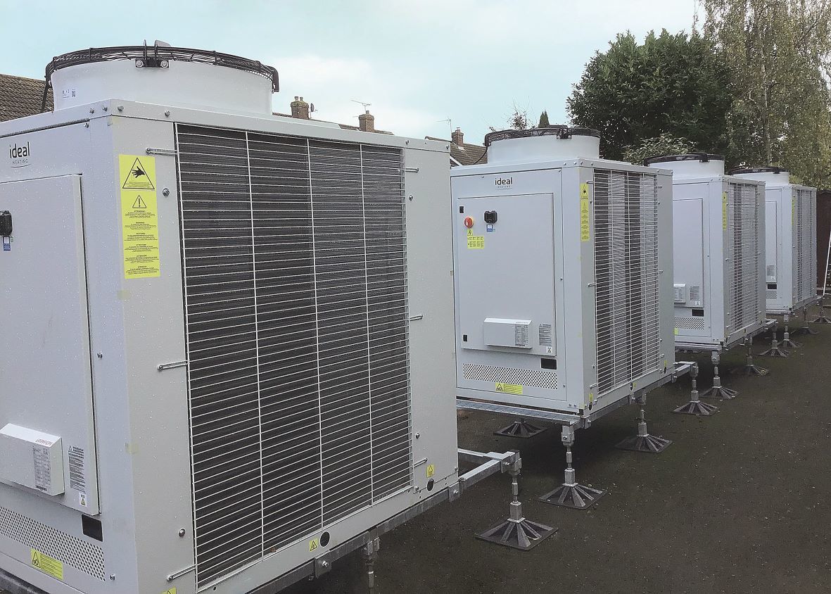 Ideal Heating Commercial ECOMOD 50kw Heat Pumps in Cascade